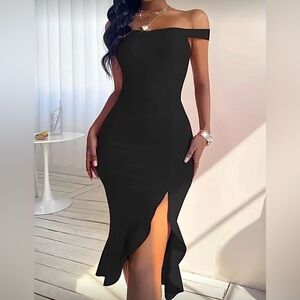 NWOT | Black Split Thigh Ruffle Hem Bodycon Dress